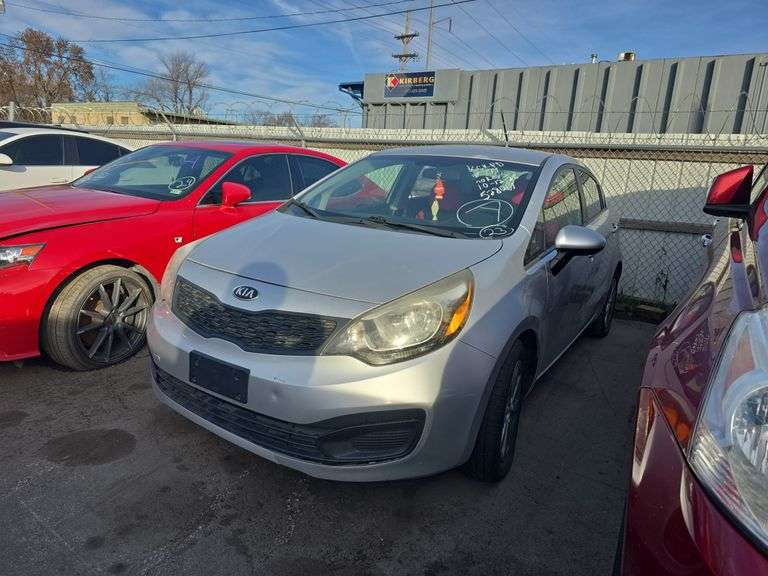 2015  KIA  Rio  KNADM4A36F6528019