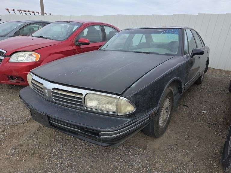 1998  OLDSMOBILE  Regency  1G3HC52K8W4866522