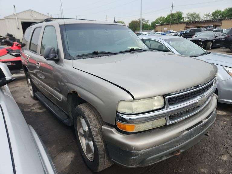 2002  CHEVROLET  Tahoe  1GNEK13Z42J271258