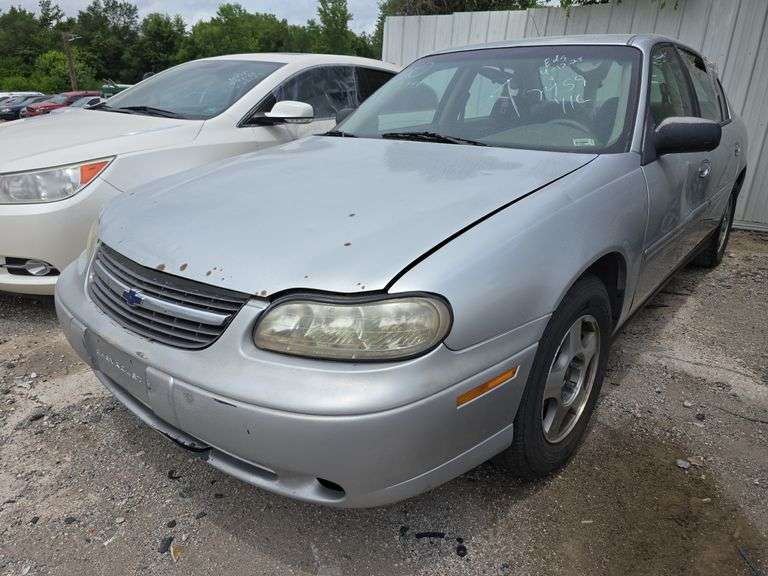 2004  CHEVROLET  Malibu Classic  1G1ND52F24M517459