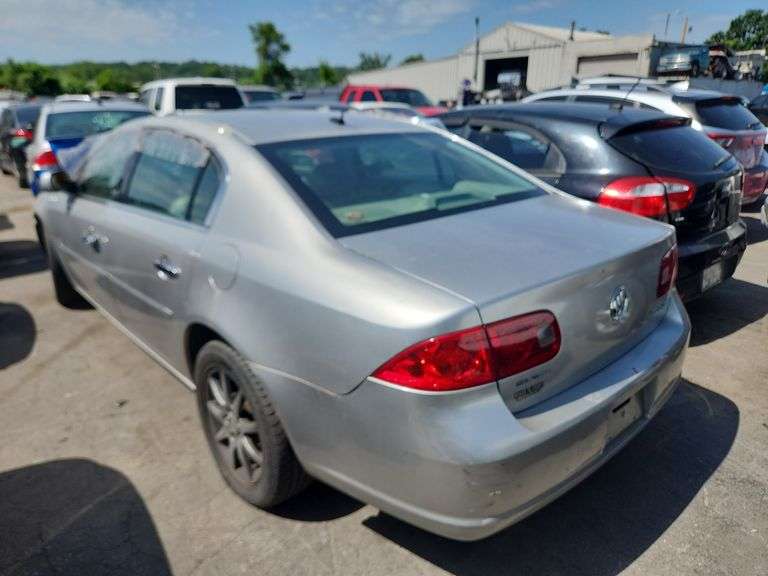 2007  BUICK  Lucerne  1G4HD57217U148684