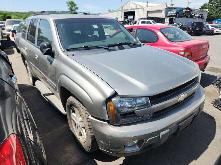 2003  CHEVROLET  Trailblazer  1GNDT13SX32413717