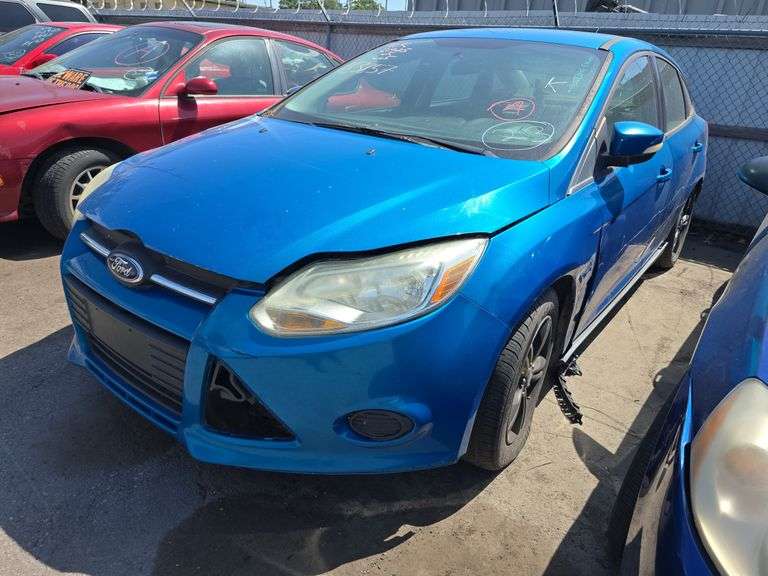 2013  FORD  Focus  1FADP3F26DL183857