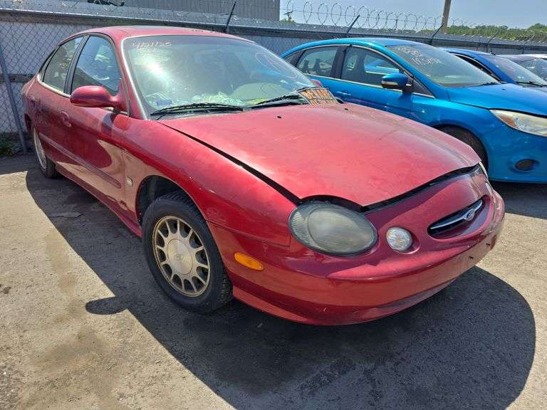 1998  FORD  Taurus  1FAFP53S6WG179215
