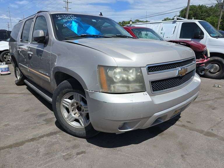 2007  CHEVROLET  Suburban  3GNFC16027G192548
