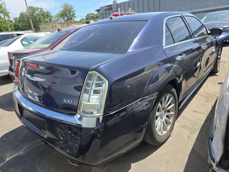 2012  CHRYSLER  300  2C3CCACG9CH212418