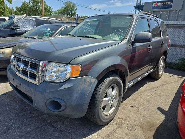 2008  FORD  Escape  1FMCU03198KA82344