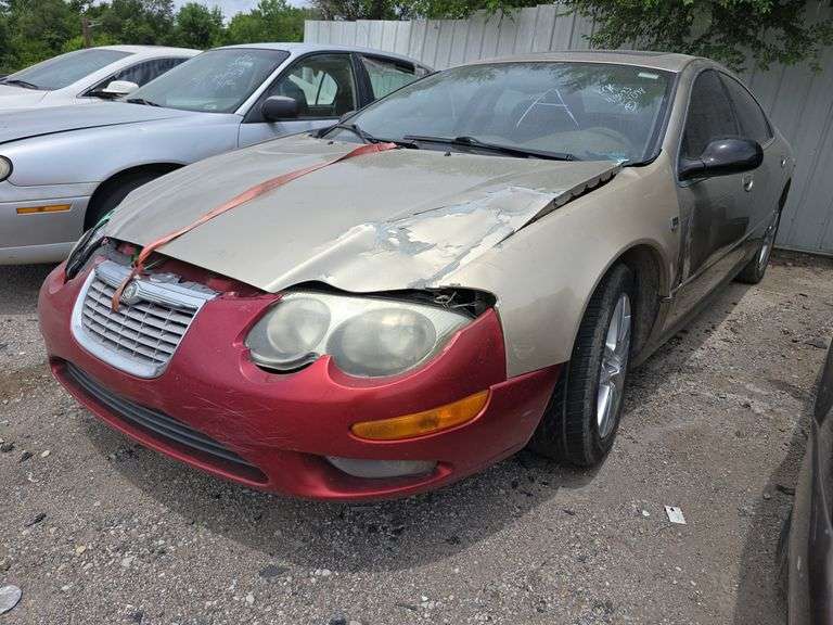 2004  CHRYSLER  Concorde  2C3AD56GX4H692994