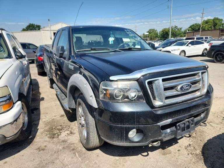 2008  FORD  F-150  1FTRX14W38FC33273