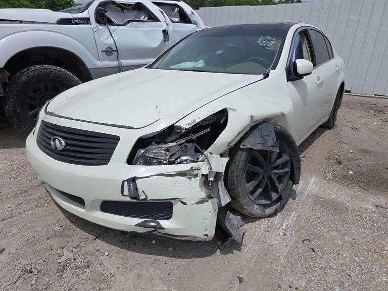 2007  INFINITI  G35  JNKBV61F07M817065