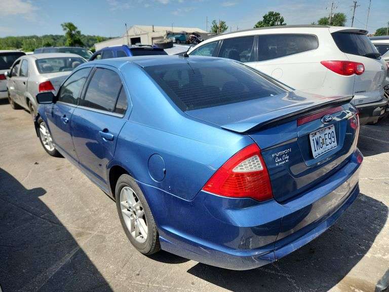 2010  FORD  Fusion  3FAHP0HA0AR219639