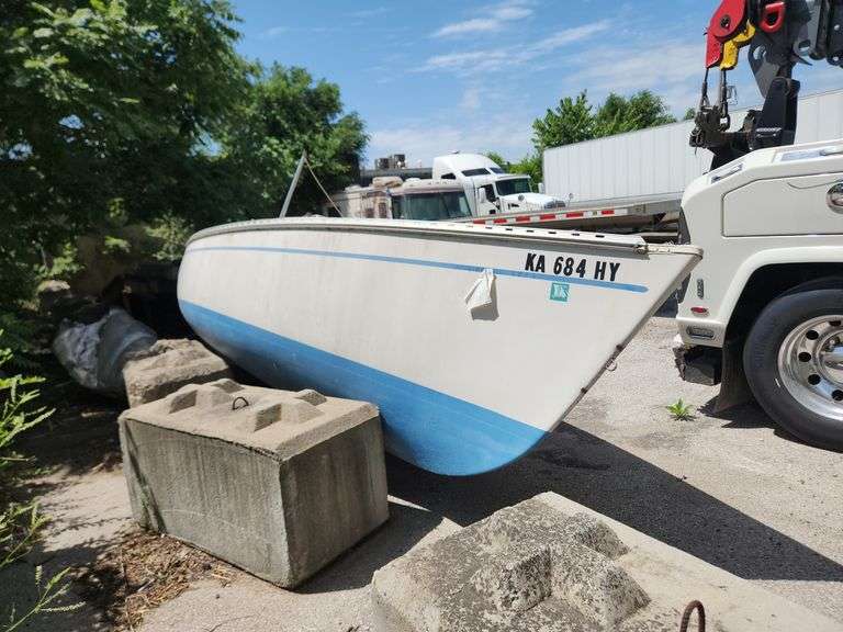 0000  CHRYSLER  BOAT   CBC47219M77H
