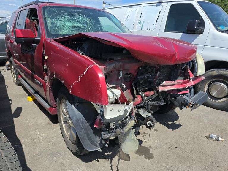 2008  MERCURY  Mountaineer  4M2EU47E18UJ10492