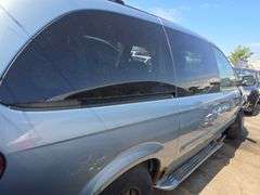 2006  CHRYSLER  Town and Country  2A8GP54L56R824210