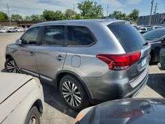 2019  MITSUBISHI  Outlander  JA4AD3A31KZ035657  Automatic