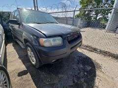 2003  FORD  Escape  1FMYU93103KA68903