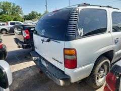 2001  CHEVROLET  Tahoe  1GNEK13TX1R149886