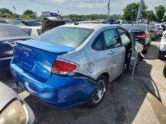 2010  FORD  Focus  1FAHP3HN6AW186938