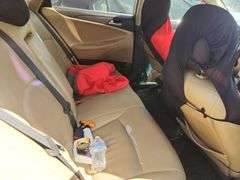 2011  HYUNDAI  Sonata  5NPEB4AC3BH228810