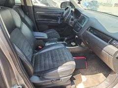 2019  MITSUBISHI  Outlander  JA4AD3A31KZ035657  Automatic