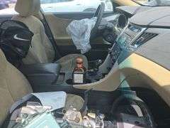 2011  HYUNDAI  Sonata  5NPEB4AC9BH231808
