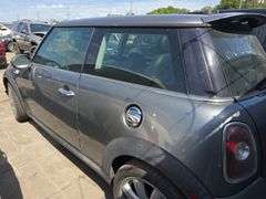 2008  MINI  Cooper  WMWMF73538TT91944