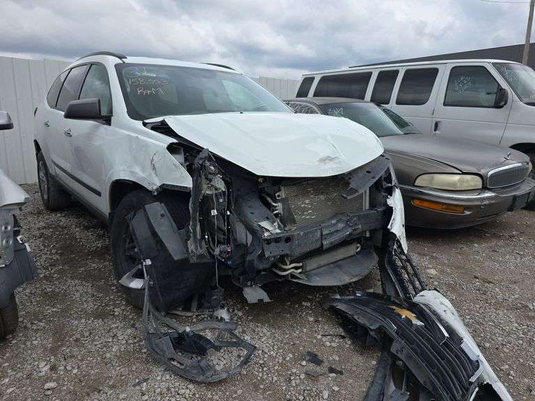 2017  CHEVROLET  Traverse  1GNKRFKD6HJ258151  Automatic