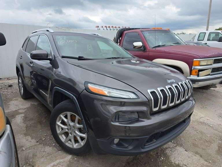 2016  JEEP  Cherokee  1C4PJMCS2GW334439