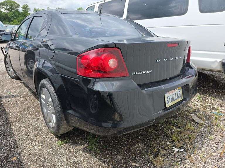 2013  DODGE  Avenger  1C3CDZAB3DN567256