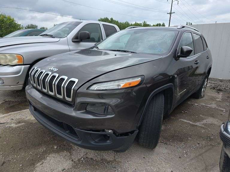 2016  JEEP  Cherokee  1C4PJMCS2GW334439