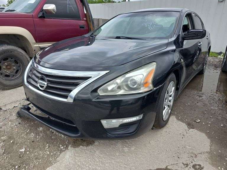 2015  NISSAN  Altima  1N4AL3AP3FN889516