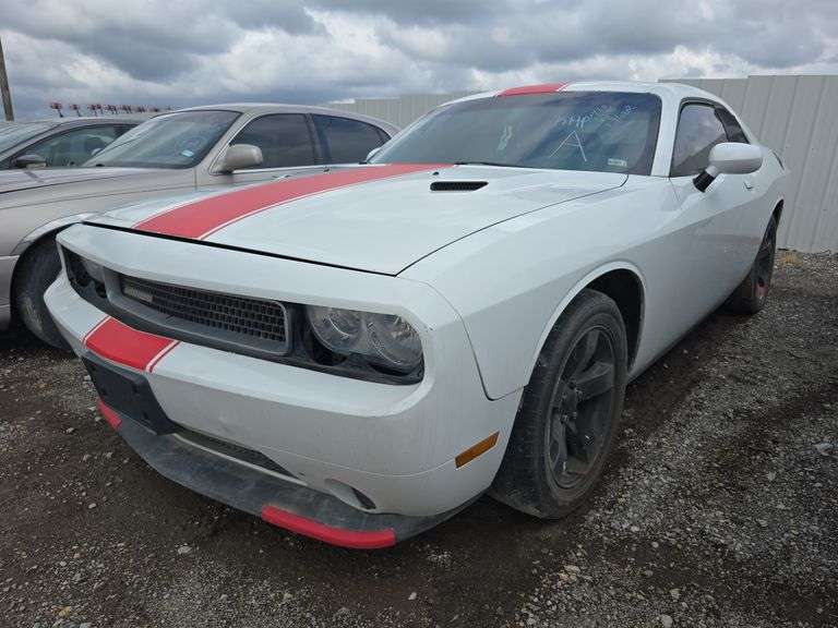 2011  DODGE  Challenger  2B3CJ4DG7BH596202