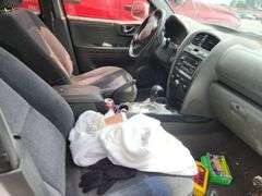 2004  HYUNDAI  Santa Fe  KM8SC13D64U851606