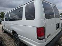 2002  FORD  E-350  1FBSS31L72HB10839