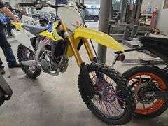 2024  SUZUKI  rm-z250  JS1EC11C9R7100186
