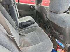 2004  HYUNDAI  Santa Fe  KM8SC13D64U851606