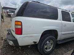 2003  CHEVROLET  Suburban  3GNFK16Z23G308293