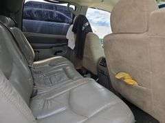 2003  CHEVROLET  Suburban  3GNFK16Z23G308293