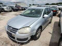 2008  VOLKSWAGEN  Jetta  3VWJM71K08M055345