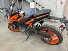 2022  KTM  Duke  MD2JPC40XNC037018