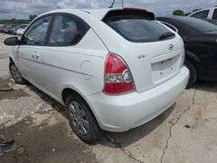 2007  HYUNDAI  Accent  KMHCN36C47U029548