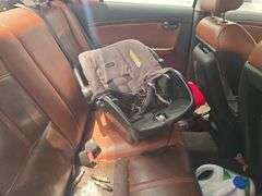 2007  SATURN  Aura  1G8ZV57797F151087