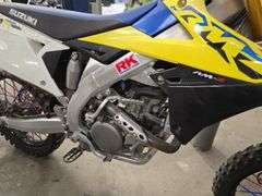 2024  SUZUKI  rm-z250  JS1EC11C9R7100186