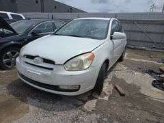 2007  HYUNDAI  Accent  KMHCN36C47U029548