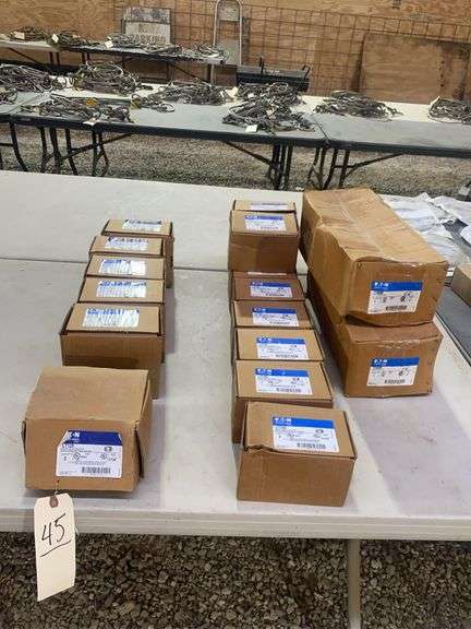 Eaton 6 ctn LT125 5 per ctn, 9ctn connectors