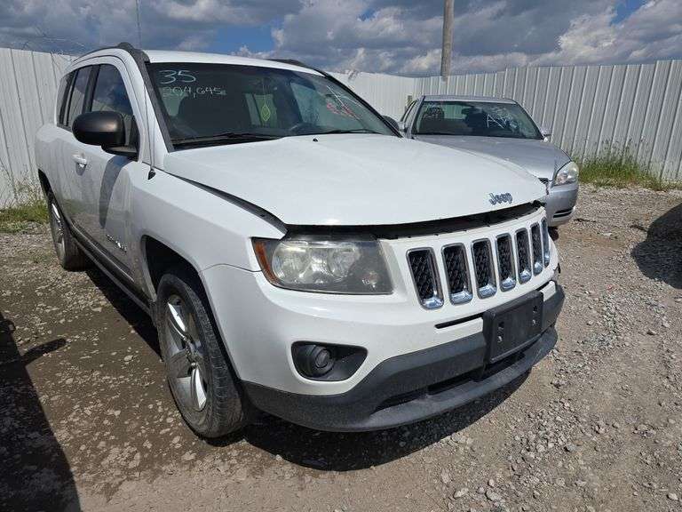 2014  JEEP  Compass  1C4NJDBB7ED643907