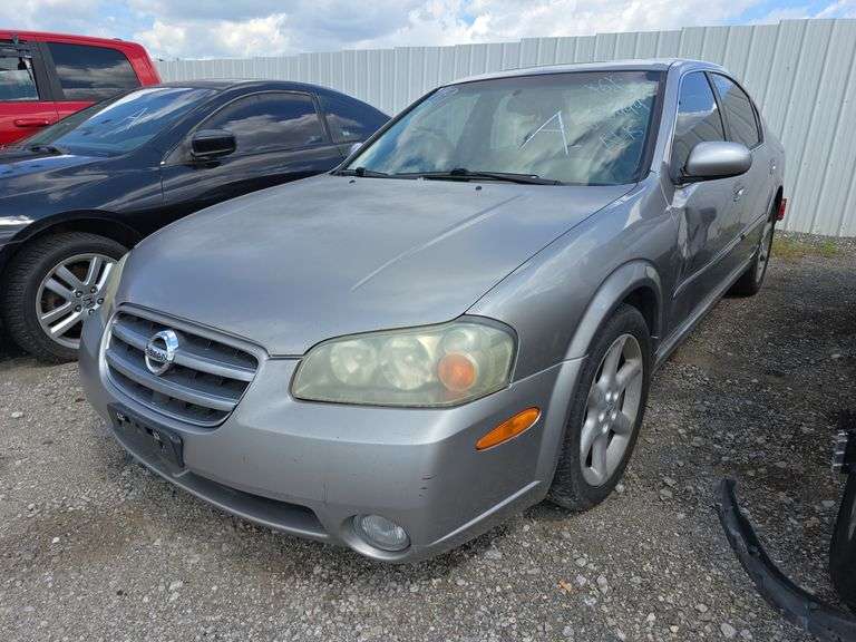 2003  NISSAN  Maxima  JN1DA31D53T520444