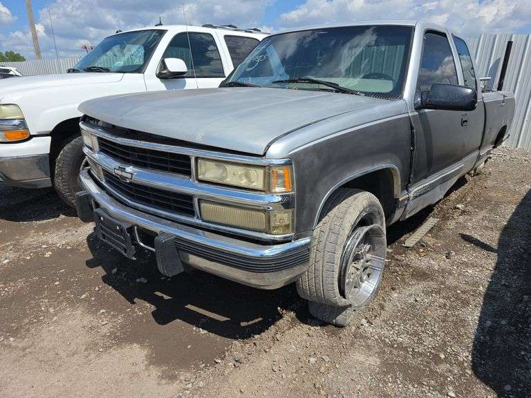 1996  CHEVROLET  GMT-400  2GCEK19R4T1102238