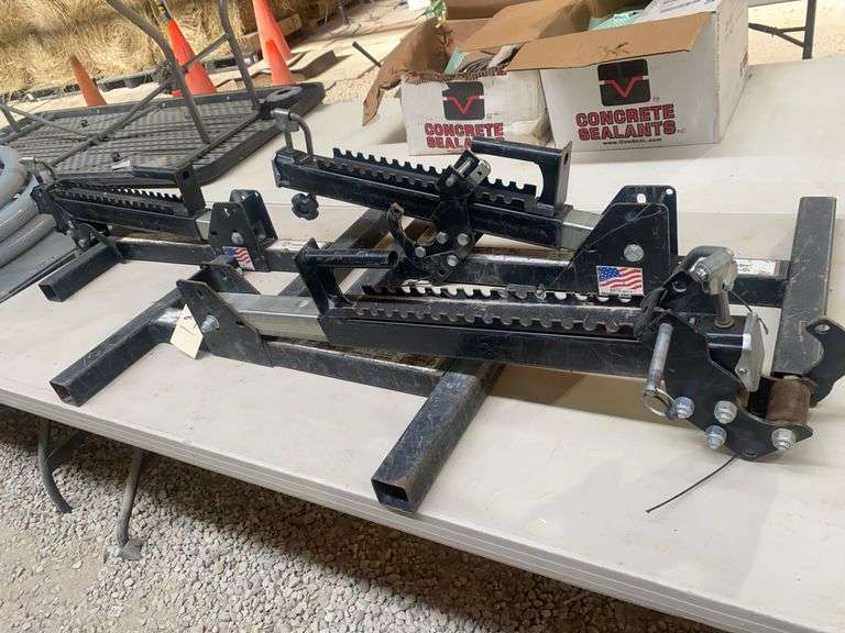 3 Southwire Qwikjax Reel Stands: 29-42” QJ-01