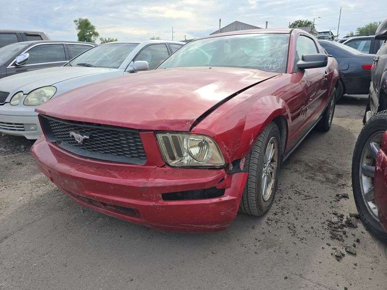 2008  FORD  Mustang  1ZVHT80N285107809